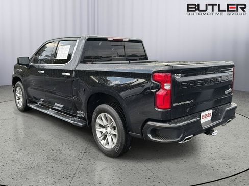 Used 2020 Chevrolet Silverado 1500 High Country w/ Z71 Off-Road Package AWD/4WD image 4