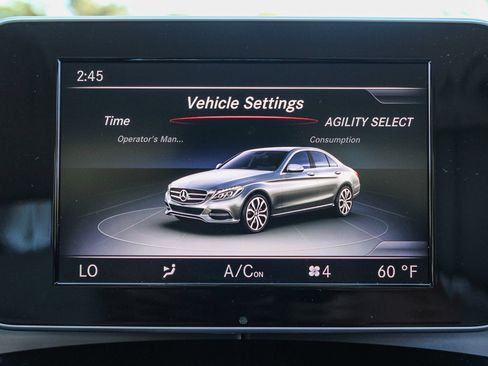 Used 2015 Mercedes-Benz C 300 Sedan image 14
