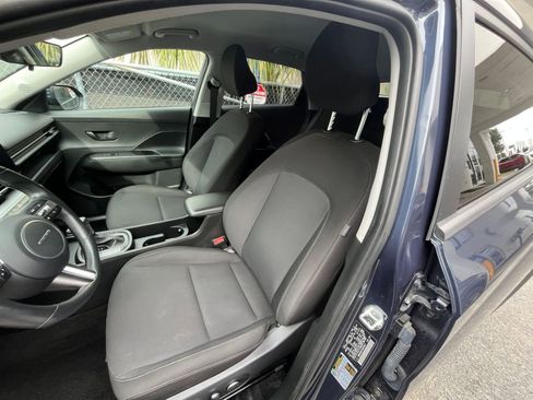 Used 2025 Hyundai Kona SEL image 36