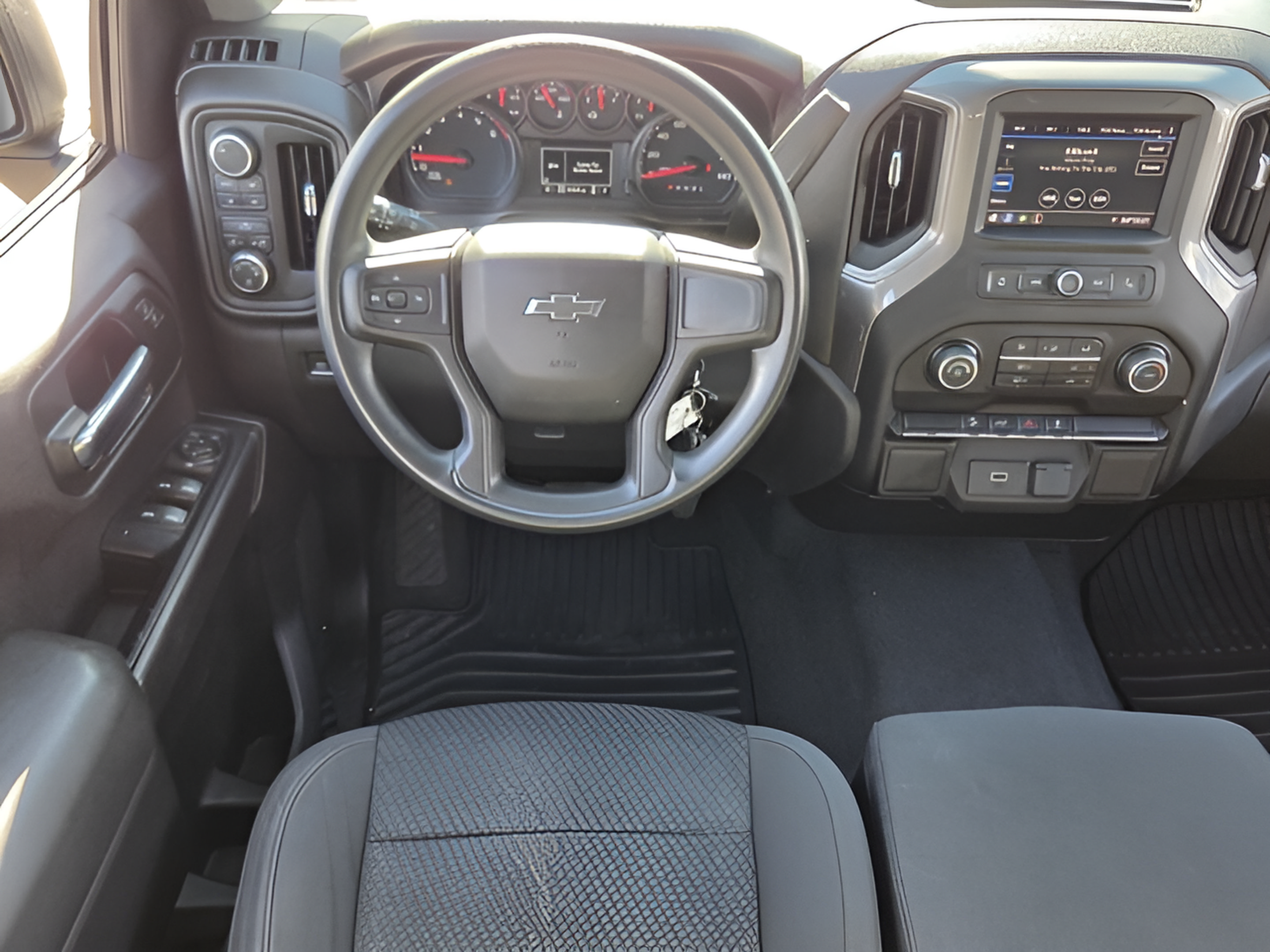 Used 2020 Chevrolet Silverado 1500 Custom Trail Boss w/ Custom Convenience Package AWD/4WD image 11