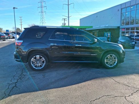 Used 2011 GMC Acadia Denali image 4