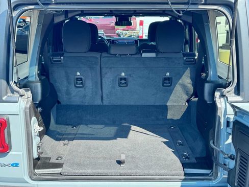 Used 2024 Jeep Wrangler Unlimited Rubicon 4xe AWD/4WD image 16
