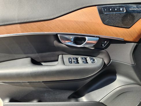 Used 2020 Volvo XC90 T6 Inscription image 30