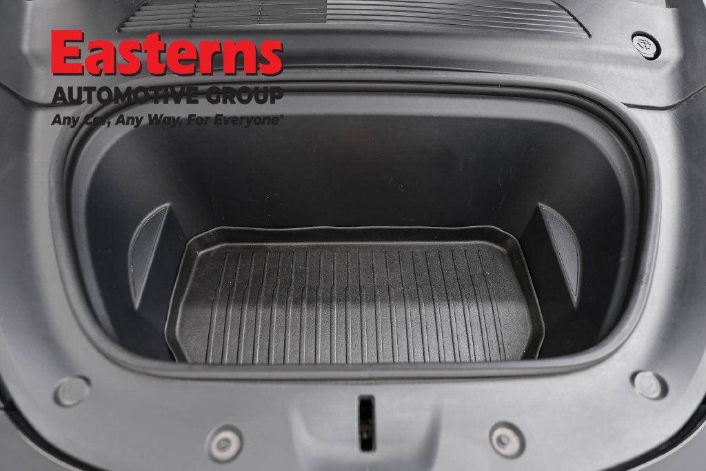 Used 2021 Tesla Model Y Long Range AWD/4WD image 8