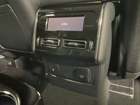 New 2025 Lincoln Aviator Reserve w/ Luxury Package image 26