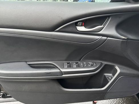 Used 2022 Honda Insight Touring image 10