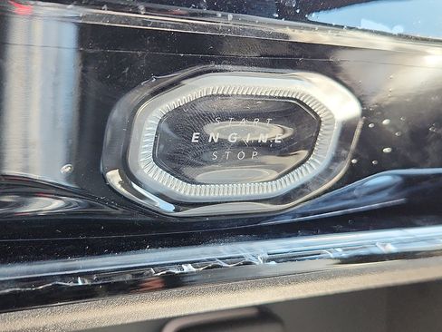 New 2026 Jeep Grand Cherokee Limited AWD/4WD image 14