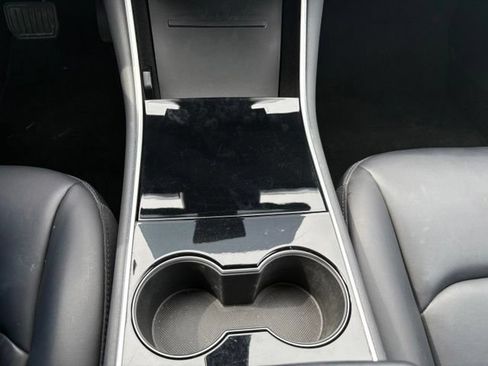 Used 2019 Tesla Model 3 Standard Range Plus RWD image 35