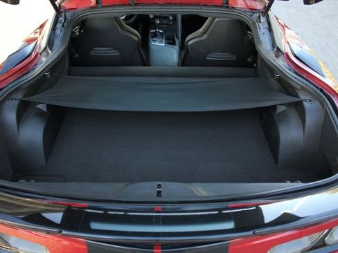 Used 2015 Chevrolet Corvette Z06 w/ 2LZ Preferred Equipment Group image 38