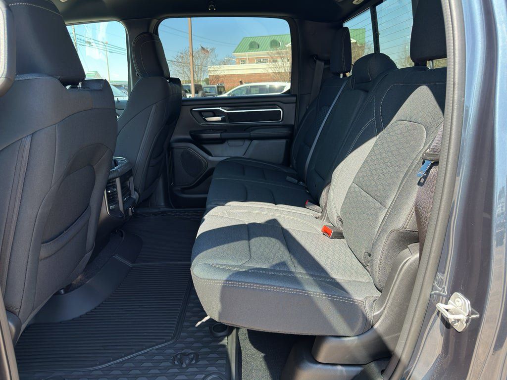 New 2026 RAM 1500 Big Horn AWD/4WD image 24