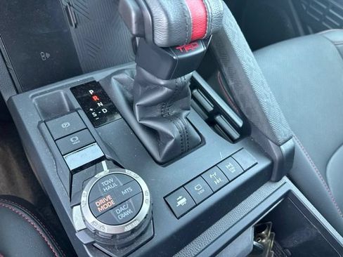Used 2025 Toyota Tacoma TRD Pro AWD/4WD image 14