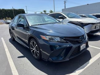 Certified 2019 Toyota Camry SE FWD video 1