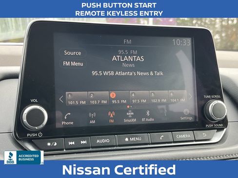 Certified 2022 Nissan Rogue SV image 4