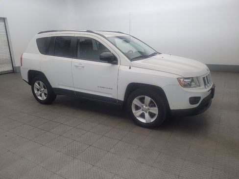 Used 2013 Jeep Compass Latitude image 11