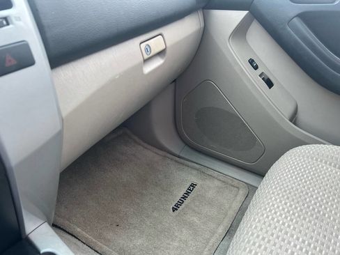 Used 2007 Toyota 4Runner Sport image 15