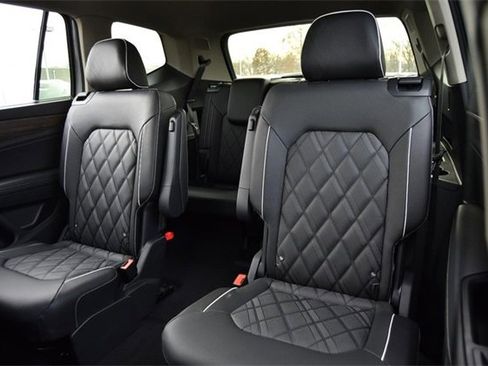 New 2026 Volkswagen Atlas SEL Premium R-Line image 22