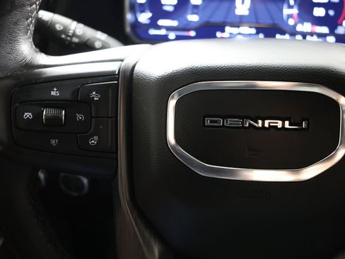 Used 2025 GMC Sierra 2500 Denali Ultimate AWD/4WD image 29