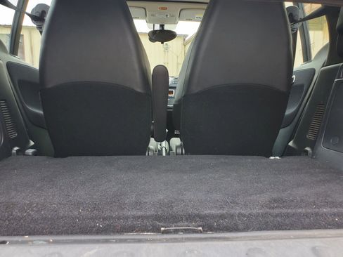 Used 2015 smart fortwo passion RWD image 14
