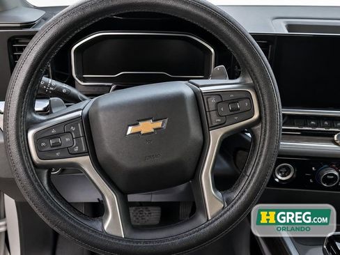 Used 2022 Chevrolet Silverado 1500 LT RWD image 11