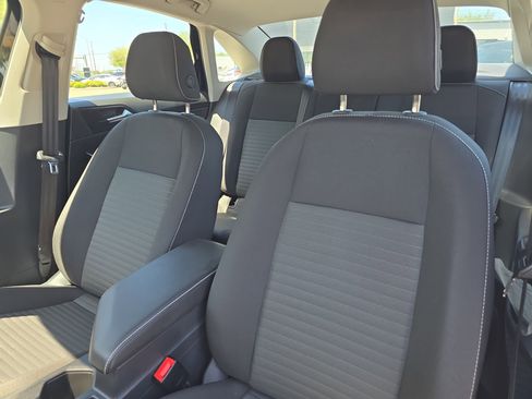 Used 2025 Volkswagen Jetta S FWD image 21