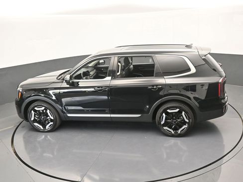 Used 2024 Kia Telluride EX image 52