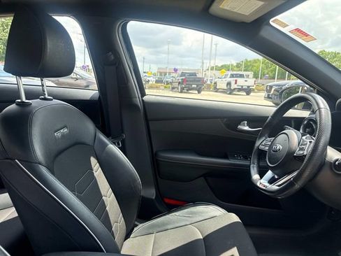 Used 2021 Kia Forte GT-Line w/ GT-Line Premium Package FWD image 15