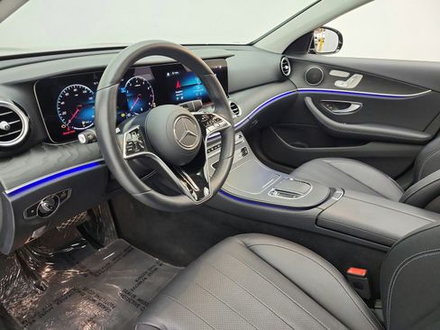 Used 2022 Mercedes-Benz E 350 Sedan image 12