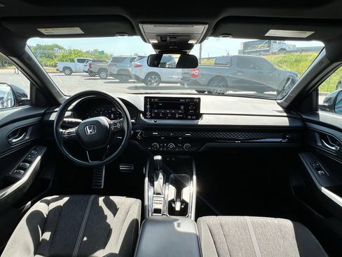 Used 2023 Honda Accord Sport image 23