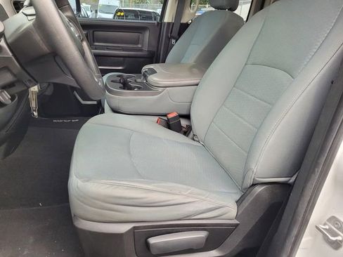 Used 2014 RAM 1500 Express image 16