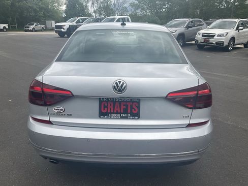Used 2017 Volkswagen Passat 1.8T SE FWD image 4