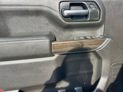 Used 2019 Chevrolet Silverado 1500 LT w/ All-Star Edition image 8