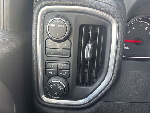 Used 2022 Chevrolet Silverado 1500 RST image 18