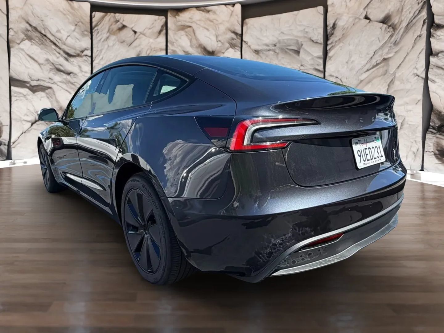 Used 2025 Tesla Model 3 Long Range RWD image 8