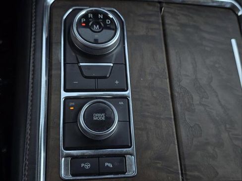 Used 2020 Ford Expedition Platinum AWD/4WD image 20