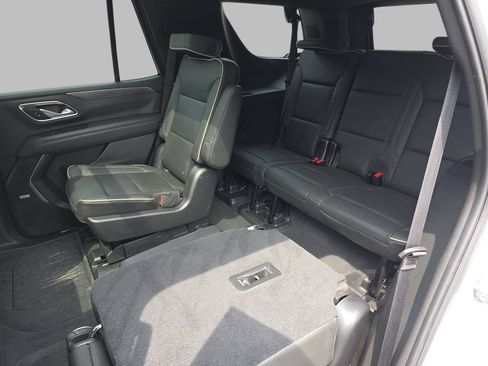Certified 2021 GMC Yukon SLT w/ SLT Premium Package AWD/4WD image 15