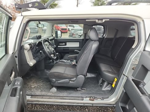 Used 2007 Toyota FJ Cruiser 4WD image 19