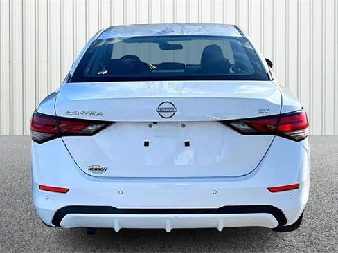 Used 2024 Nissan Sentra SV image 4