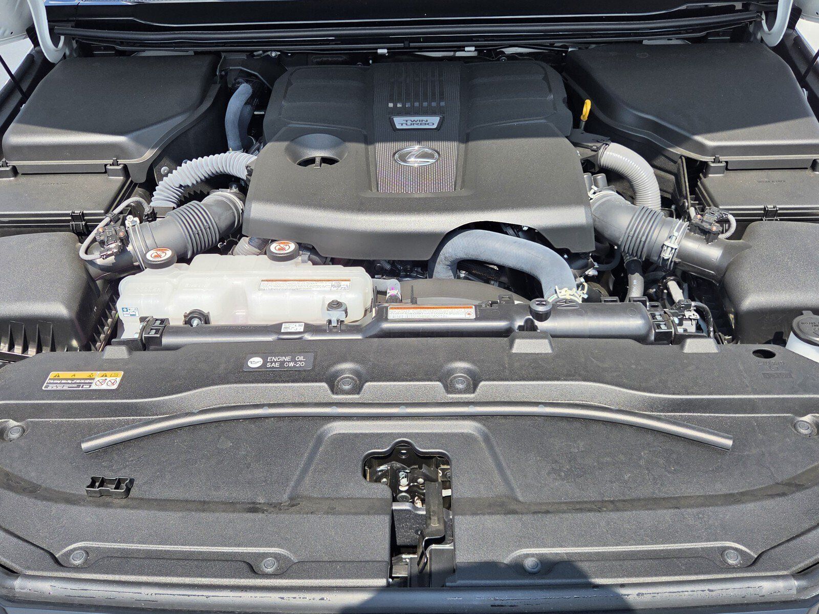Certified 2025 Lexus GX 550 w/ Cold Area Package AWD/4WD image 10