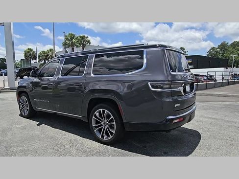 Used 2024 Jeep Grand Wagoneer L Series III w/ Rear Seat Video Group 1 AWD/4WD image 31