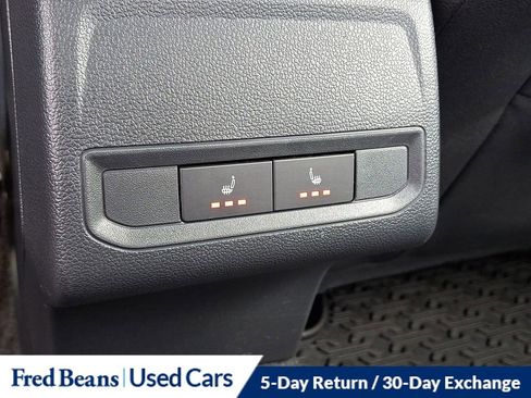 Certified 2025 Volkswagen Jetta SEL image 12