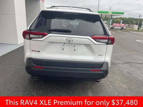 Used 2025 Toyota RAV4 XLE Premium w/ Weather Package FWD image 13