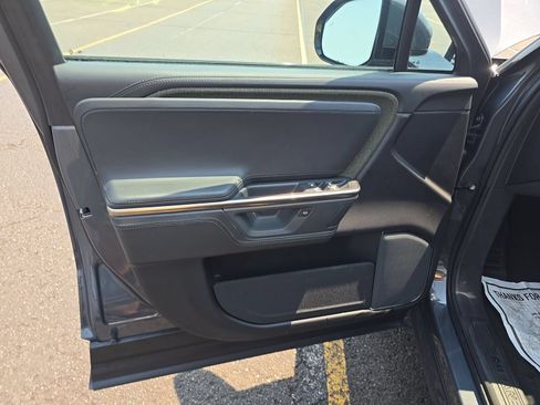 Used 2025 Rivian R1S Adventure AWD/4WD image 16