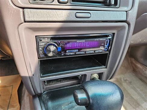 Used 1995 Subaru Legacy LS image 19