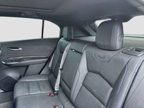 Used 2025 Cadillac XT4 Sport w/ LPO, Onyx Lite Package FWD image 24