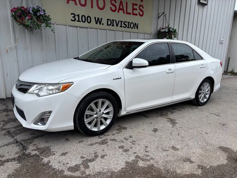 Used 2012 Toyota Camry XLE image 5