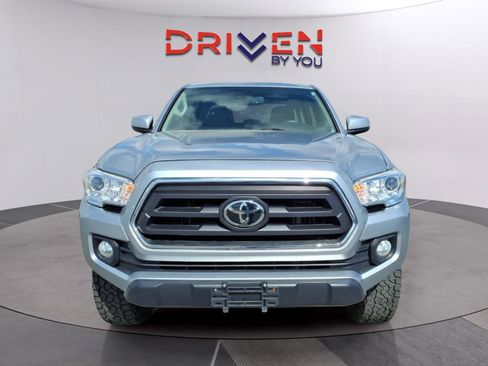 Used 2022 Toyota Tacoma SR5 image 8