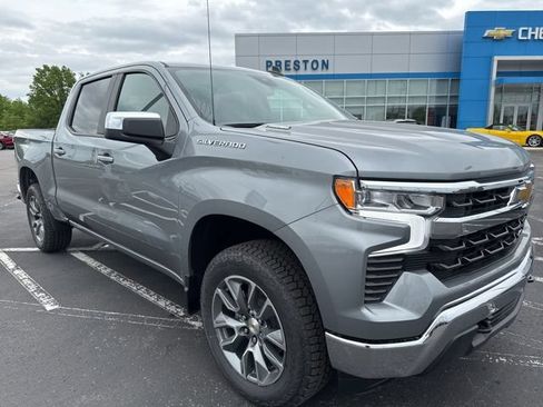 New 2026 Chevrolet Silverado 1500 LT AWD/4WD image 3