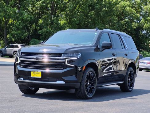 Used 2023 Chevrolet Tahoe LT AWD/4WD image 3