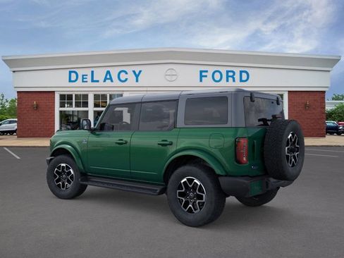 New 2025 Ford Bronco Outer Banks image 4
