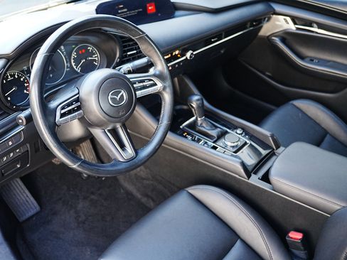 Used 2020 MAZDA MAZDA3 Sedan w/ Preferred Package image 8